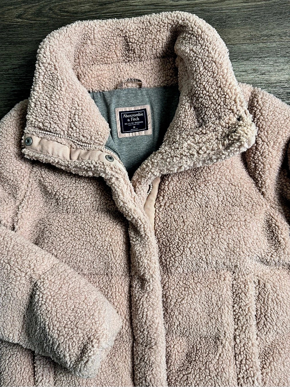 Abercrombie & Fitch Fleece Jacket in Pink Size Medium - Picture 3 of 9